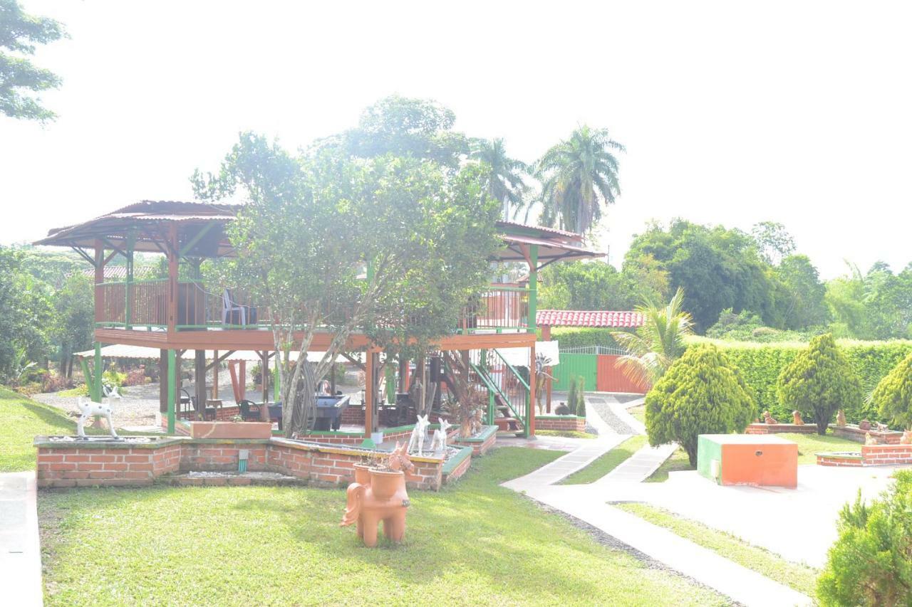 Finca Hotel Villa Soledad Quimbaya Extérieur photo