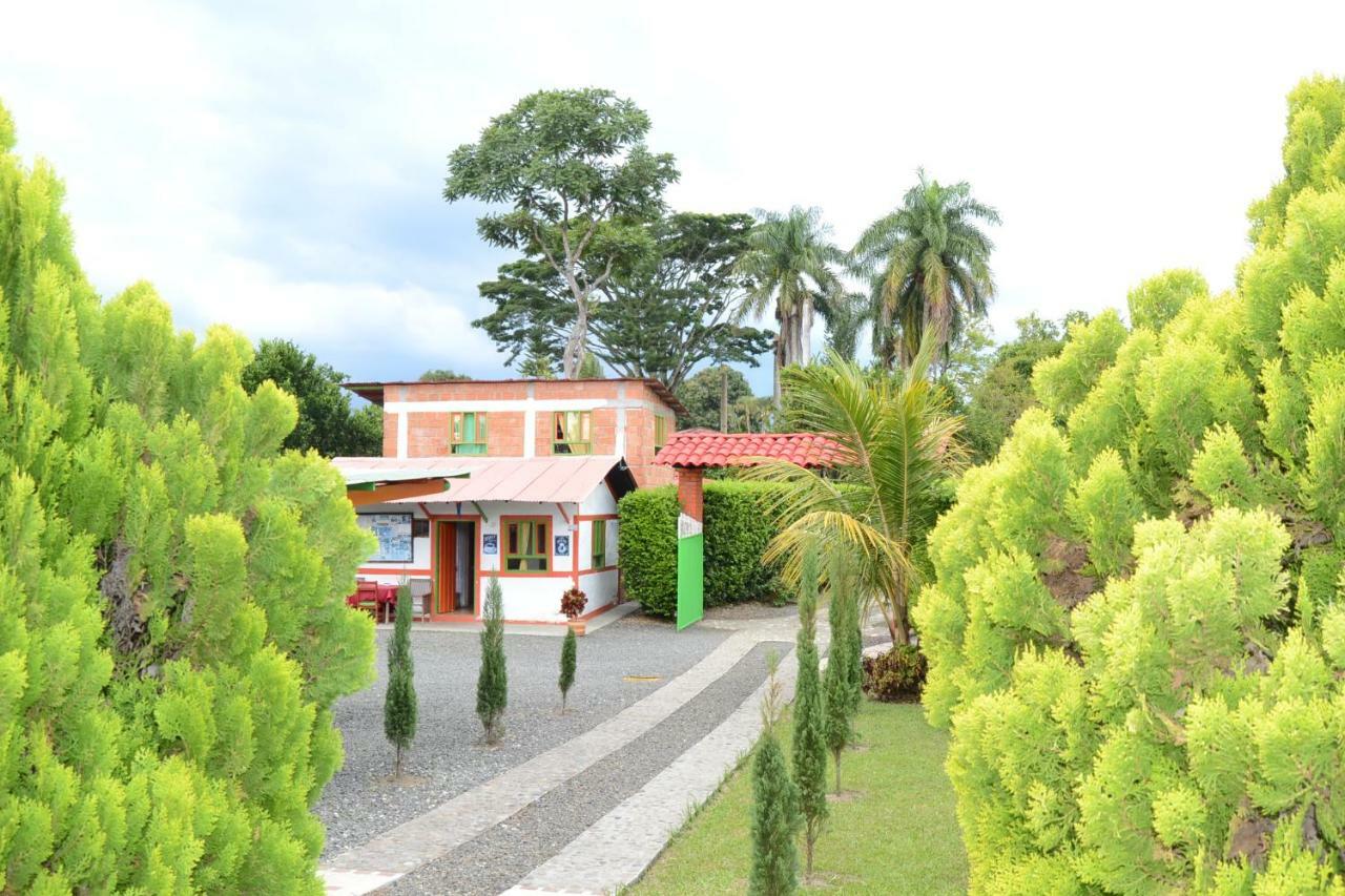 Finca Hotel Villa Soledad Quimbaya Extérieur photo